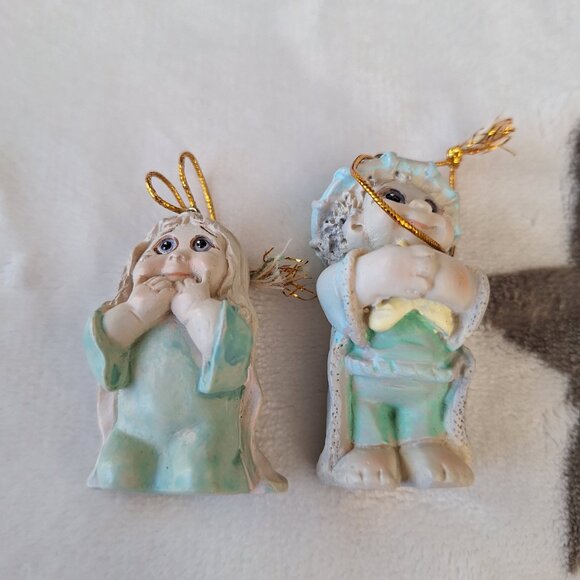 Lot of‎ 2 Giftco Inc. Dreamsicles Polystone Nativity Ornaments Mary and Joseph - Picture 6 of 6